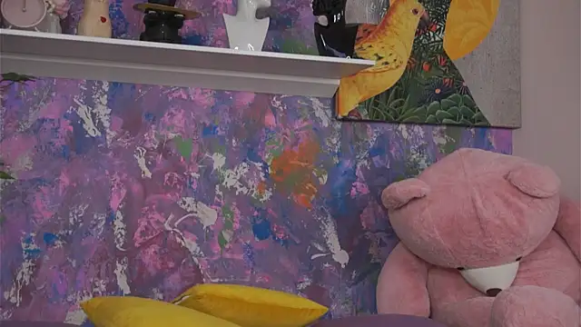 Ava Solis online show from April 2026 06:27:01 PM