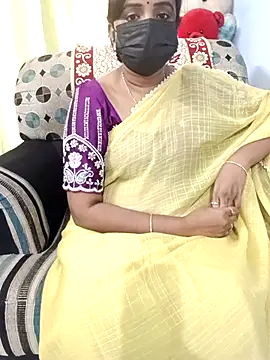 Tinarosy13 online show from February 2026 11:20:01 AM