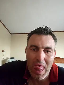 Hakfin666 online show from June 2026 12:18:01 PM