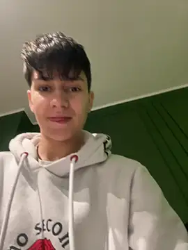 Snapshot of ravenryx chatting on February 2026 03:27:02 PM ravenryx online show from February 2026 03:27:02 PM