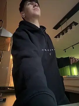 Snapshot of ravenryx chatting on February 2026 03:46:02 PM ravenryx online show from February 2026 03:46:02 PM