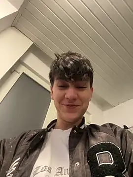 Snapshot of ravenryx chatting on March 2026 03:29:01 PM ravenryx online show from March 2026 03:29:01 PM