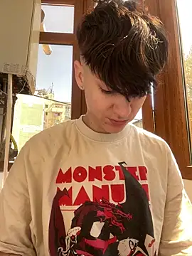 ravenryx online show from April 2026 10:51:02 AM