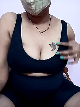 Snapshot of Ammu14399 chatting on February 2026 05:12:02 AM Ammu14399 online show from February 2026 05:12:02 AM