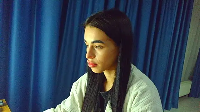 Vlada Elfie online show from March 2026 05:39:01 PM