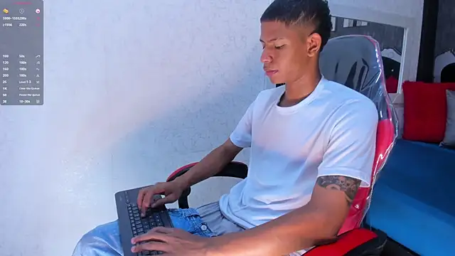  erick j online show from February 2026 08:47:01 PM