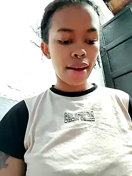 shenna brunette online show from March 2026 02:57:01 PM