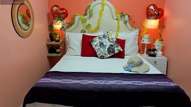 Dalila Najjar  online show from April 2026 02:32:01 PM