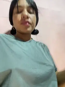 Sofibleaze online show from April 2026 06:58:01 AM