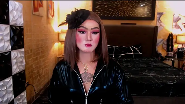 Snapshot of SeductiveJilianTS chatting on February 2026 08:40:02 PM SeductiveJilianTS online show from February 2026 08:40:02 PM