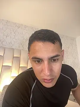 MassimoCo  online show from March 2026 11:33:01 PM