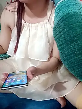 Snapshot of _phuonglan_ chatting on January 2026 04:20:02 PM phuonglan online show from January 2026 04:20:02 PM