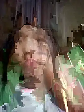 e-hot-love online show from January 2026 07:00:01 AM