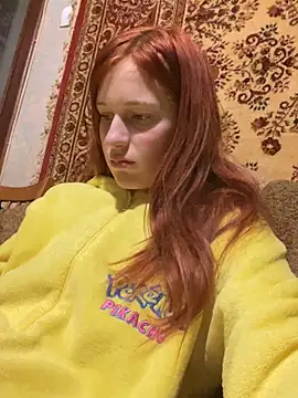 Lily Viola online show from February 2026 04:05:02 PM