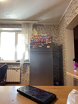 Lily Viola online show from February 2026 11:42:02 AM