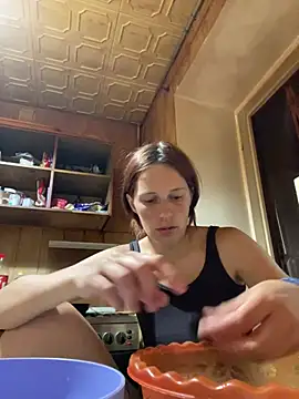 Snapshot of Lily_Viola chatting on June 2026 07:40:01 PM Lily Viola online show from June 2026 07:40:01 PM