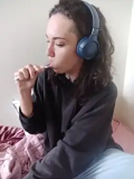 Dirty Pink online show from February 2026 10:07:02 AM