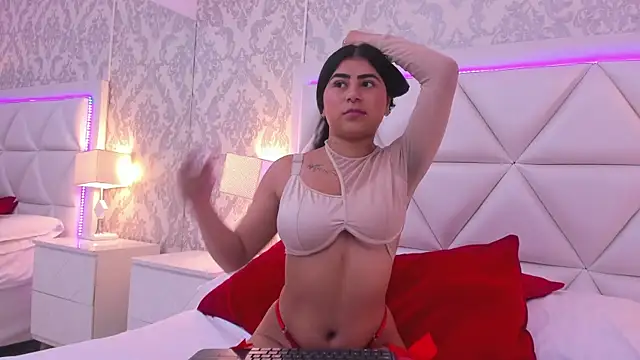 ScarletJons online show from February 2026 07:47:02 PM