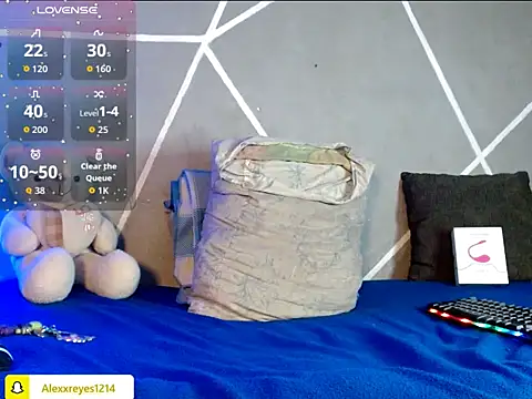 Snapshot of alexx_23cm chatting on June 2026 05:05:02 AM alexx 23cm online show from June 2026 05:05:02 AM