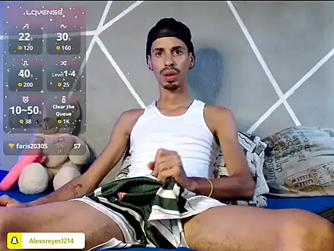Snapshot of alexx_23cm chatting on July 2026 05:28:01 PM alexx 23cm online show from July 2026 05:28:01 PM