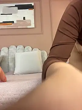 Snapshot of amber_price chatting on January 2026 04:25:01 AM amber price online show from January 2026 04:25:01 AM