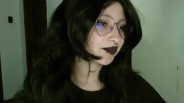 Aoidandelion online show from February 2026 12:01:01 AM