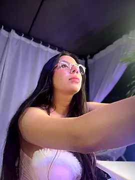 ShyDesireXXX online show from March 2026 05:35:02 AM