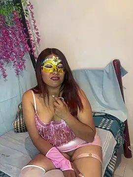 Snapshot of Zuley_foxi chatting on February 2026 02:51:01 AM Zuley foxi online show from February 2026 02:51:01 AM