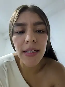 TaylorrHill online show from March 2026 06:16:02 PM