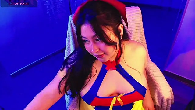 Snapshot of Sweet_lenna chatting on February 2026 08:46:02 PM Sweet lenna online show from February 2026 08:46:02 PM