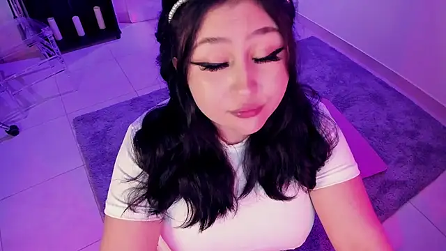 Sweet lenna online show from March 2026 11:10:01 PM