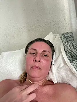 Amelia9798 online show from March 2026 03:04:01 PM