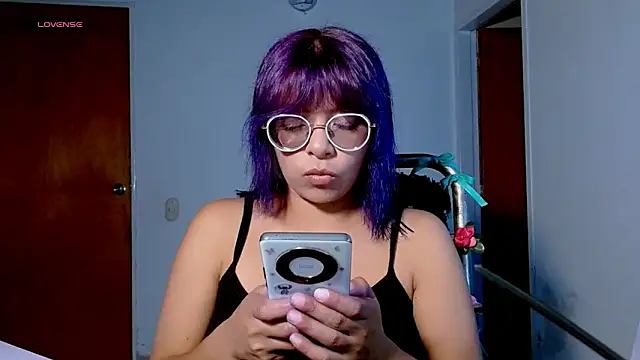 Snapshot of Princess_Venus chatting on May 2026 05:25:02 AM Princess Venus online show from May 2026 05:25:02 AM