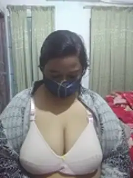 momo loves online show from February 2026 04:14:02 PM