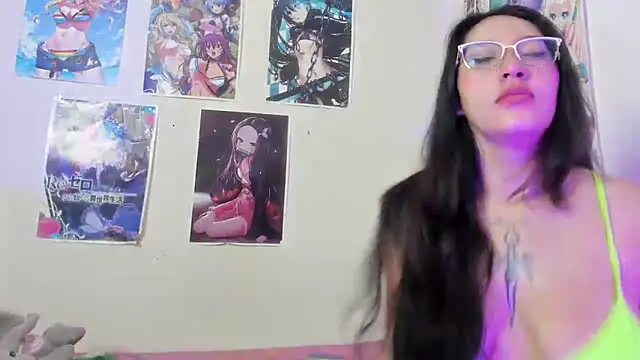 abril onnel online show from October 2025 06:30:02 PM