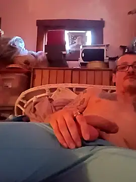 THUROBREED83 online show from September 2025 08:58:02 PM