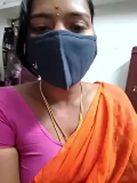 Tamil Hot Divya online show from January 2026 10:36:02 PM