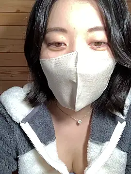 minami room online show from January 2026 04:06:02 AM