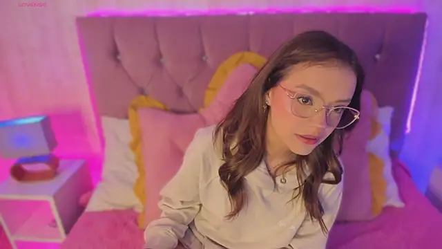 alyy cut3 online show from February 2026 01:26:02 PM