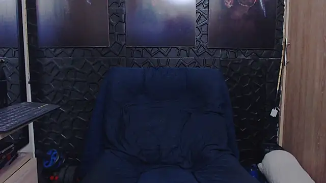 viktor herrera online show from April 2026 07:52:02 PM