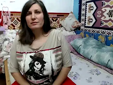 Adelinemilf online show from January 2026 11:34:01 AM