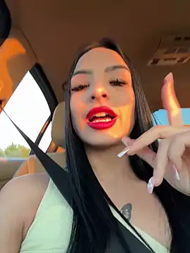 Evelin199 online show from May 2026 05:39:01 PM
