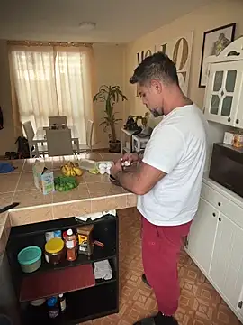 wolfbucker online show from March 2026 01:47:01 PM