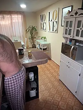 wolfbucker online show from March 2026 01:17:01 PM