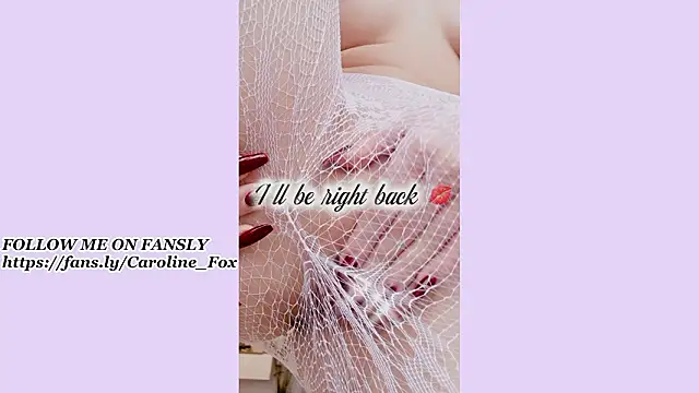 Snapshot of Caroline_F0x chatting on January 2026 06:01:01 PM Caroline F0x online show from January 2026 06:01:01 PM