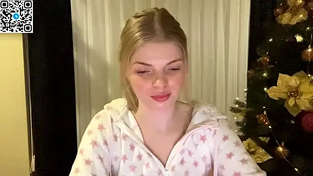 Sweet Sinn  online show from January 2026 10:26:01 PM