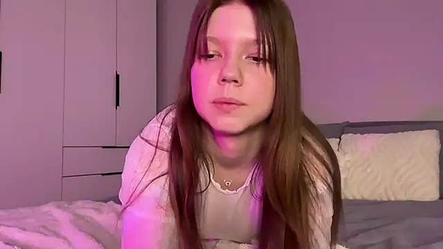 karalinhks online show from March 2026 07:31:02 PM