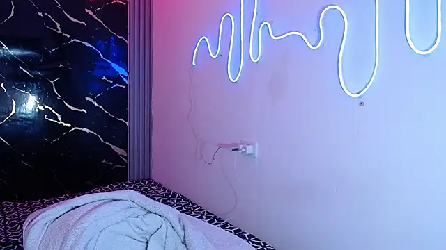 jamescurly00 online show from February 2026 07:27:01 AM