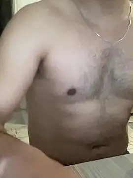 Snapshot of comings33 chatting on March 2026 02:10:02 PM comings33 online show from March 2026 02:10:02 PM