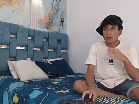 Snapshot of MAPOLA_GREAT chatting on January 2026 12:04:02 AM MAPOLA GREAT online show from January 2026 12:04:02 AM